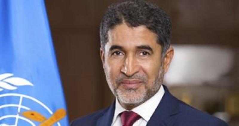 الدكتور أحمد المنظرى