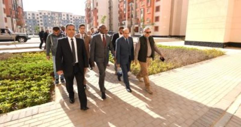 وزير الإسكان بزيمبابوى فى مصر