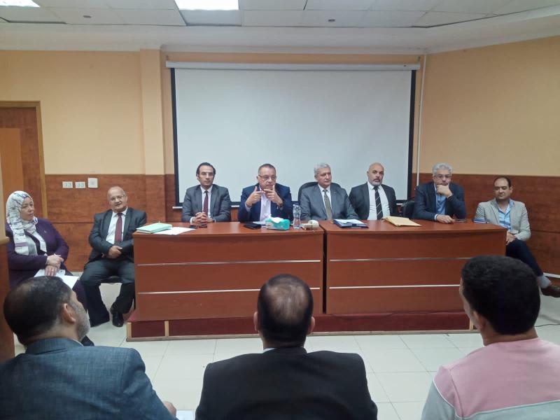 جانب من الاجتماع 