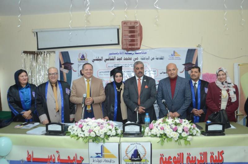 جانب من مناقشة رسالةالماجستير