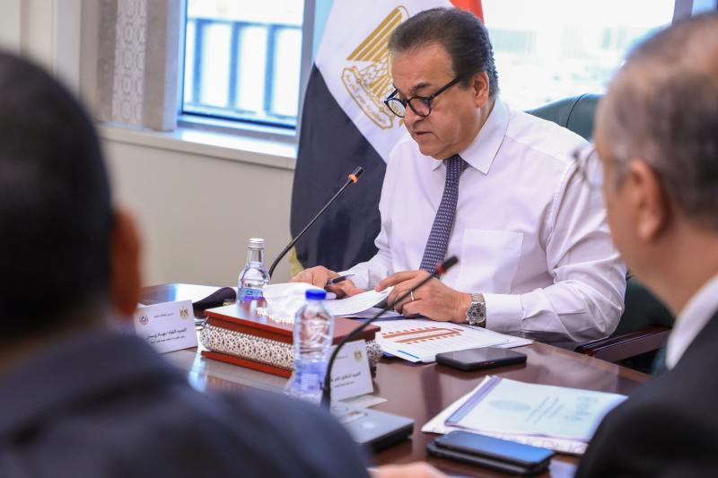 الدكتور خالد عبدالغفار، وزير الصحة والسكان