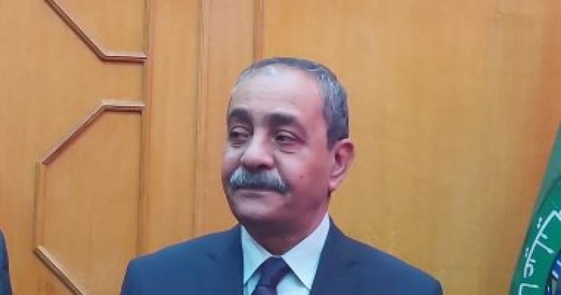 محافظ الاسماعلية 