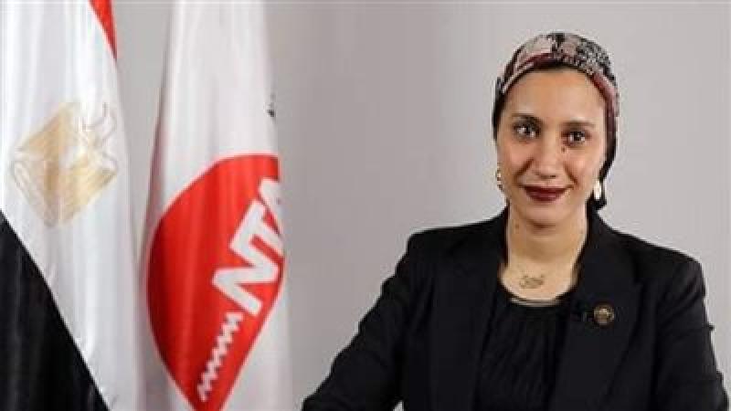 النائبة أيه مدني