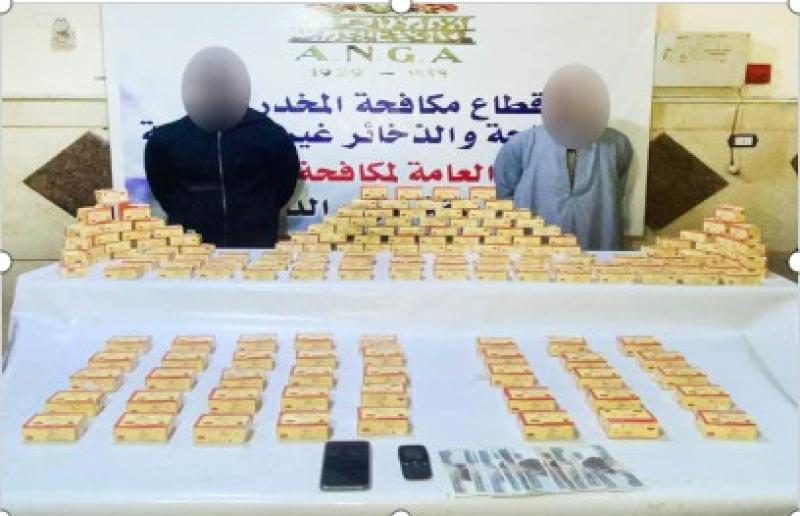 المتهمين والمضبوطات
