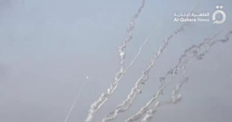 رشقة صاروخية