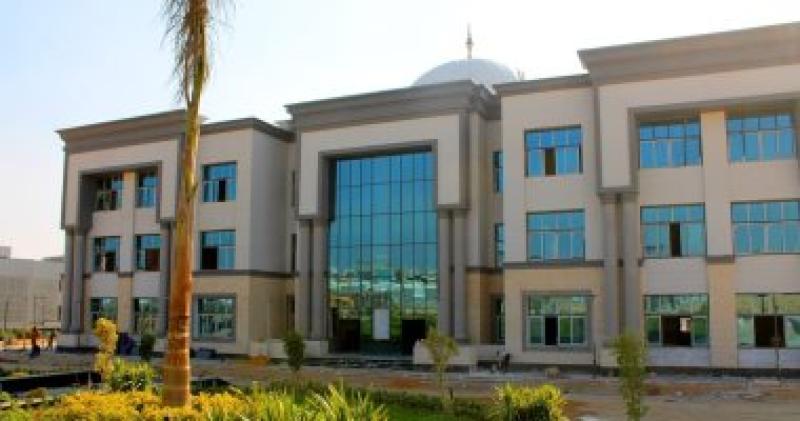 جامعة بنها الأهلية