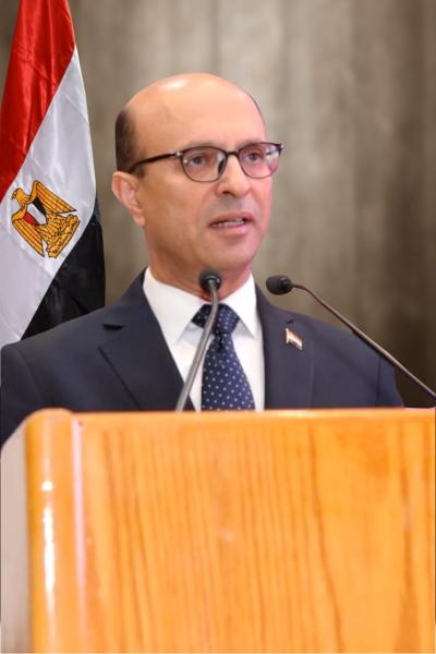رئيس جامعة أسيوط 