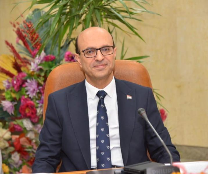 رئيس جامعة أسيوط 