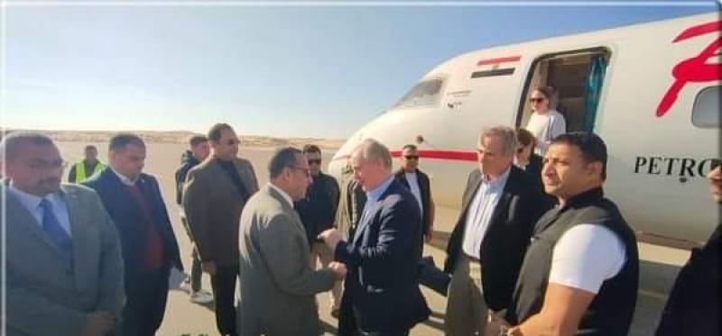وفد من الكونجرس الأمريكي خلال زيارته العريش