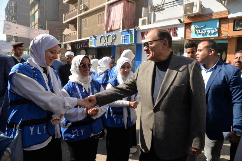 محافظ أسيوط 