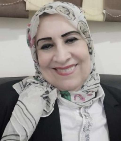الكاتبة الصحفية أمال ربيع