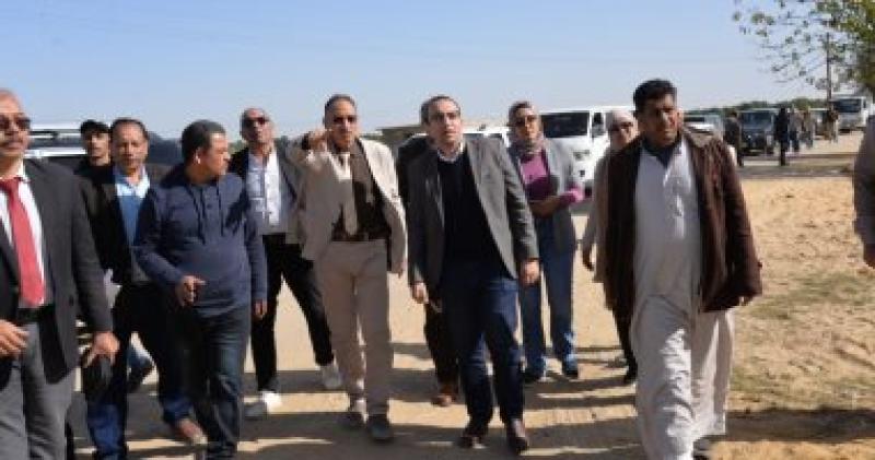 جانب من الزيارة والتفقد