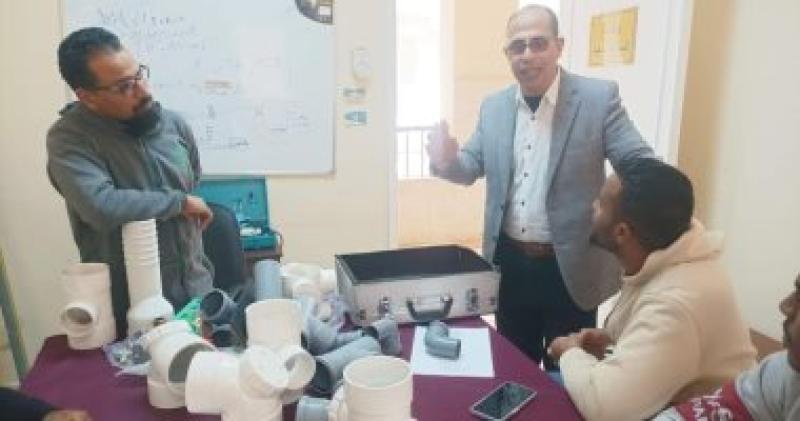 دورات تدريبية مجانية للشباب فى أسوان على المهن بالسوق