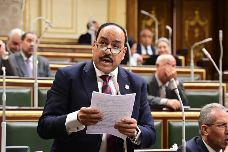 النائب احمد قورة