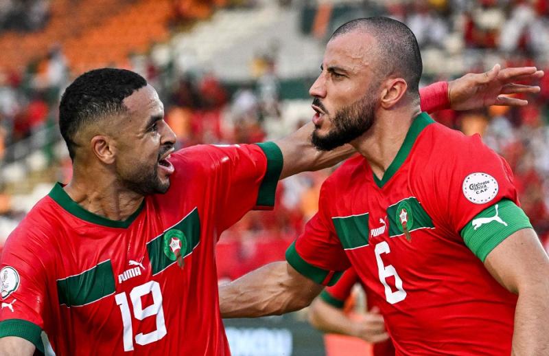 رومان سايس