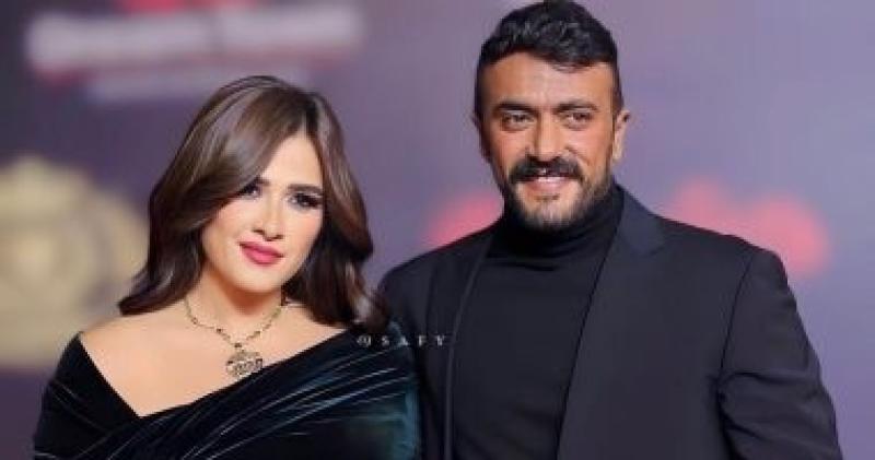 ياسمين عبد العزيز