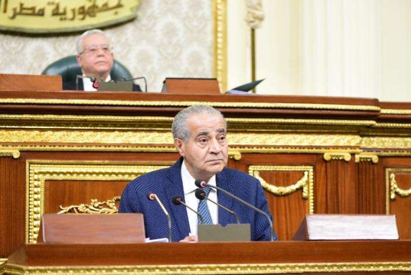 وزير التموين خلال الجلسة العامة 