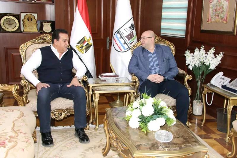 محافظ بني سويف يستقبل وزير الصحة 