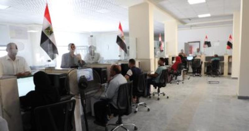 منتفعو التأمين الصحى