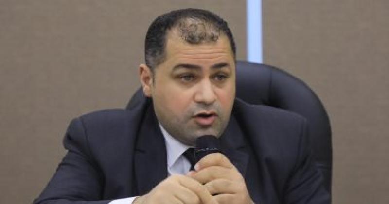 حسن هجرس