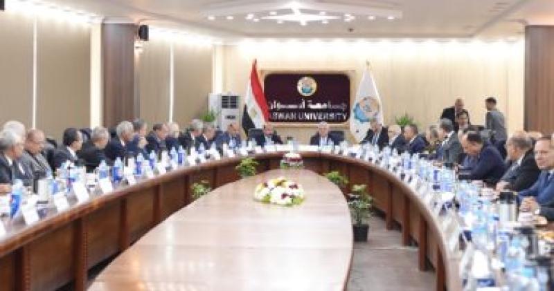 اجتماع المجلس الأعلى للجامعات