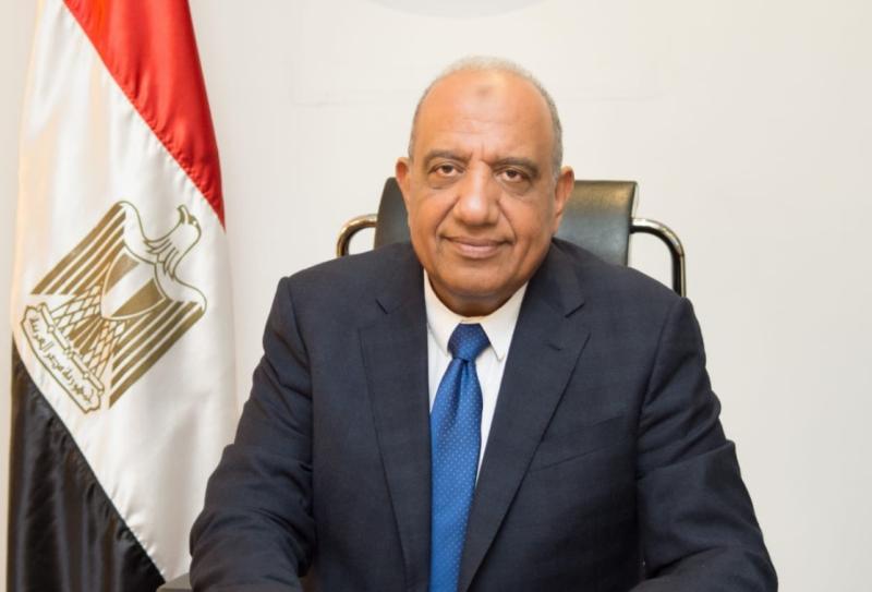 وزير قطاع الأعمال العام
