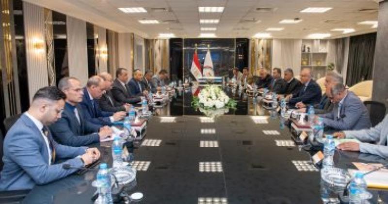 وزير الانتاج الحربى