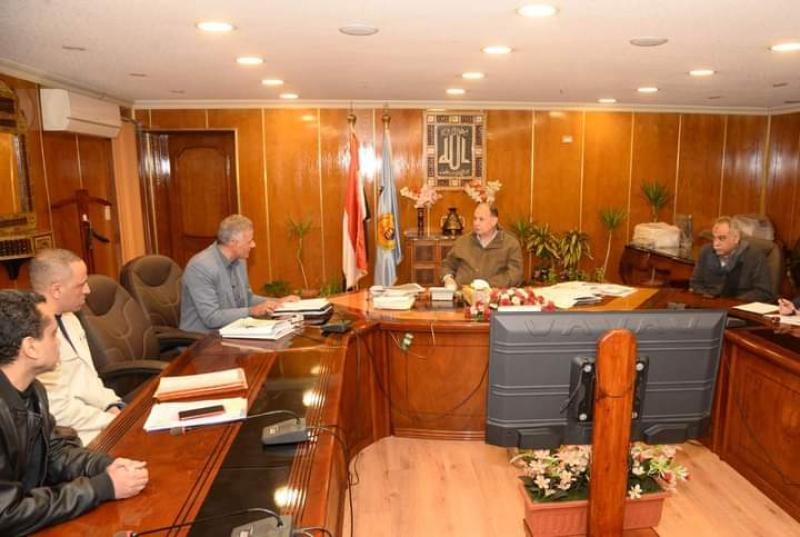 محافظ أسيوط 