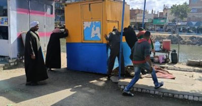 جانب من الحملات 