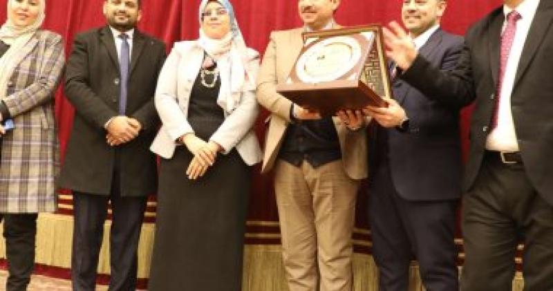 احتفالية لتكريم متطوعى حياة كريمة