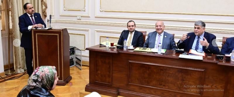 النائب أحمدقورة يستعرض طلب الاحاطة