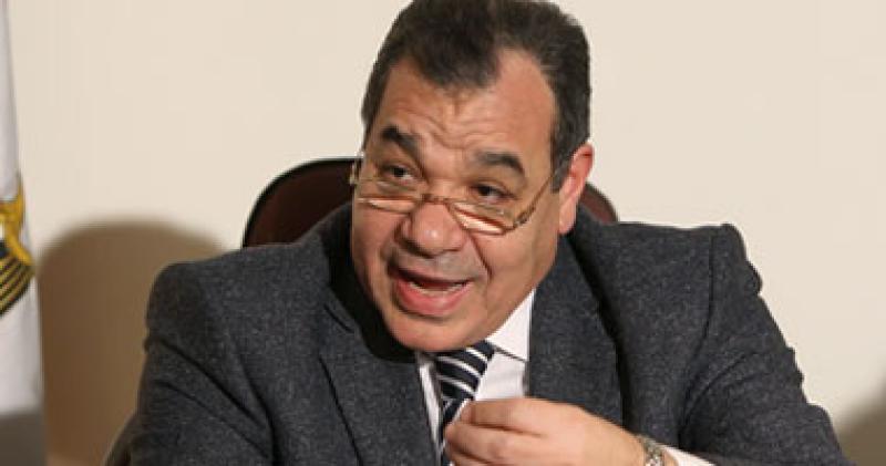 الدكتور يسرى الحمل وزير التربية والتعليم الأسبق