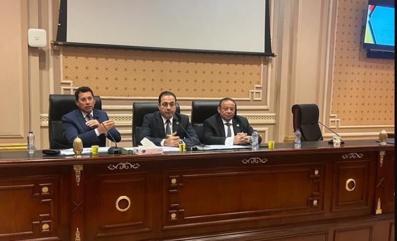 جانب من الاجتماع 