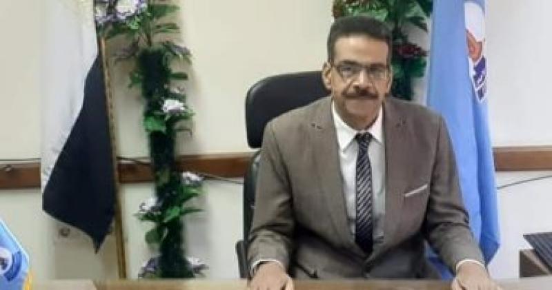هشام منير وكيل وزارة التربية والتعليم بالبحر الأحمر