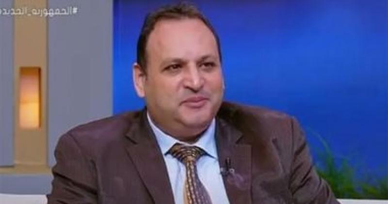 الدكتور عمرو صالح