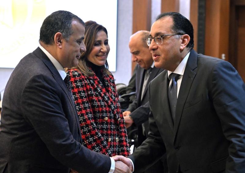 جانب من اجتماع الحكومة 