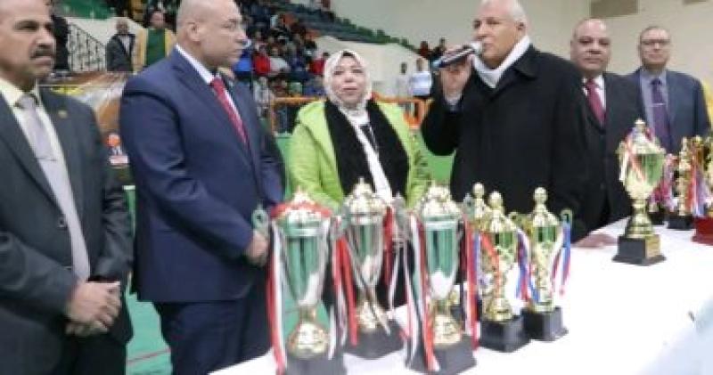 اللواء دكتور محمد الزملوط محافظ الوادي الجديد
