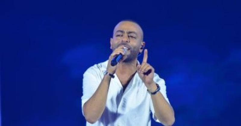 تامر عاشور