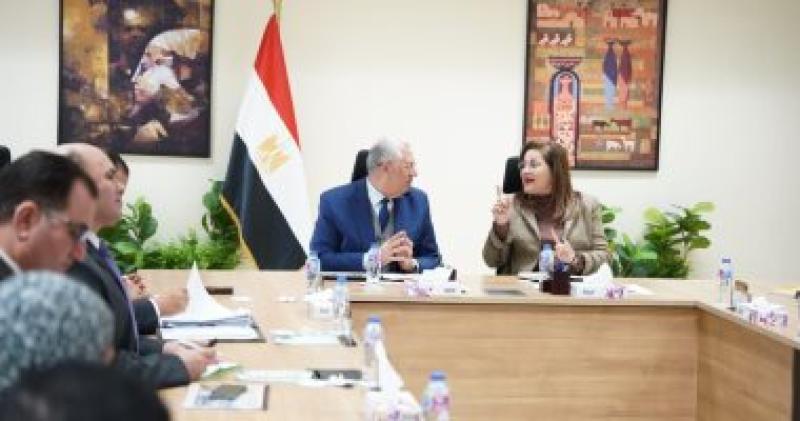 وزيرا التخطيط والزراعه
