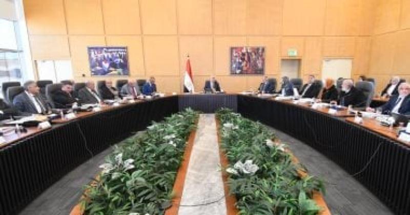الدكتور عاصم الجزار خلال الاجتماع