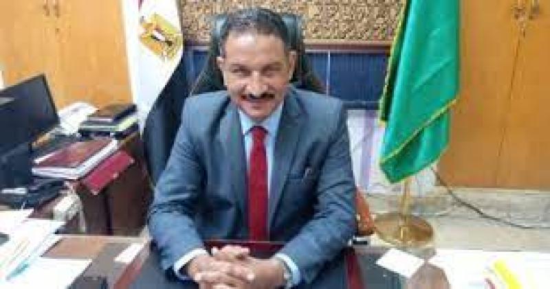 أشرف سلومة وكيل وزارة التربية والتعليم في الجيز