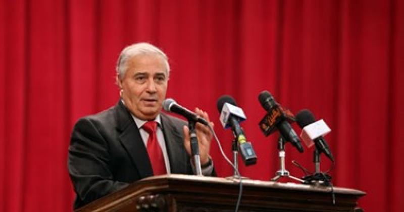 الشاعر فاروق جويدة