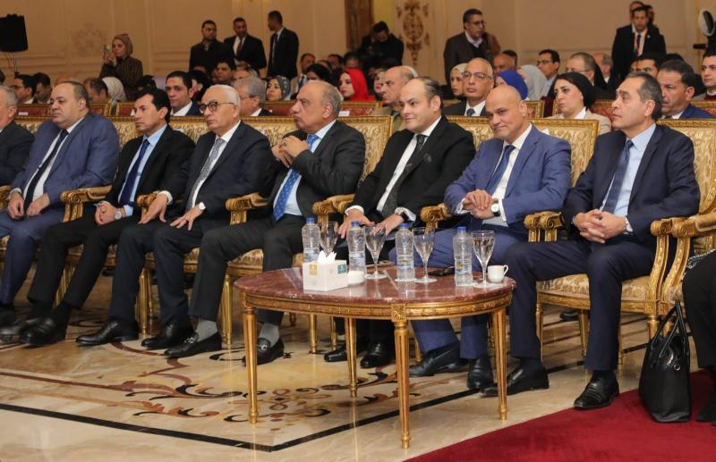 جانب من المؤتمر 