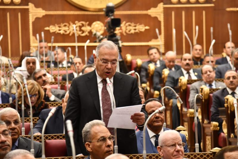 عصام خليل أثناء تأدية اليمين الدستورى
