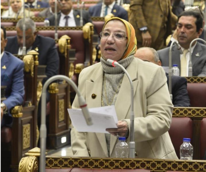 حياة خطاب 
