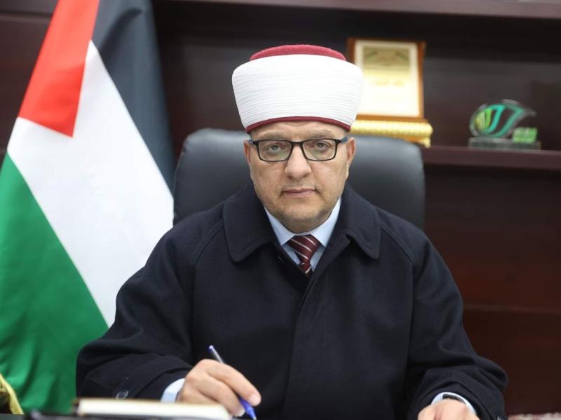 الدكتور حاتم البكري وزير الأوقاف الفلسطيني