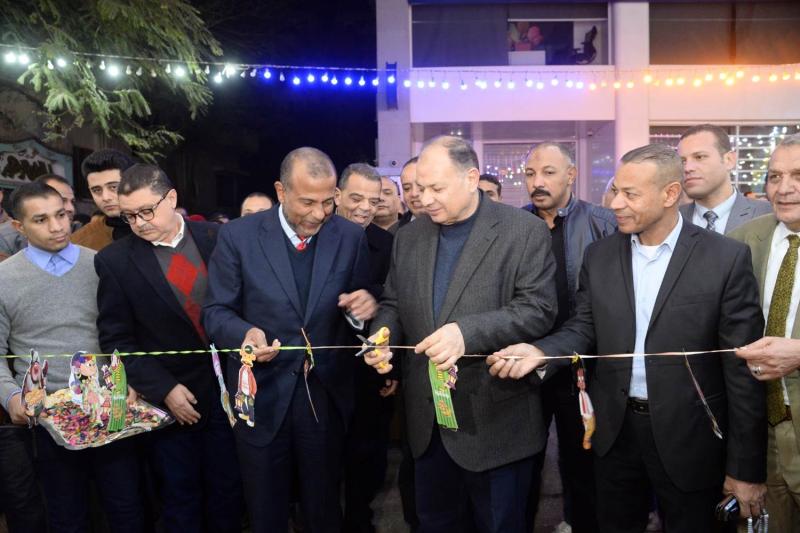 محافظ أسيوط افتتح المعرض