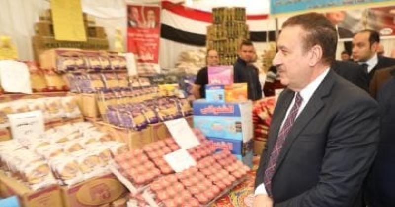 محافظ المنوفية يتابع افتتاح معارض " أهلا رمضان "