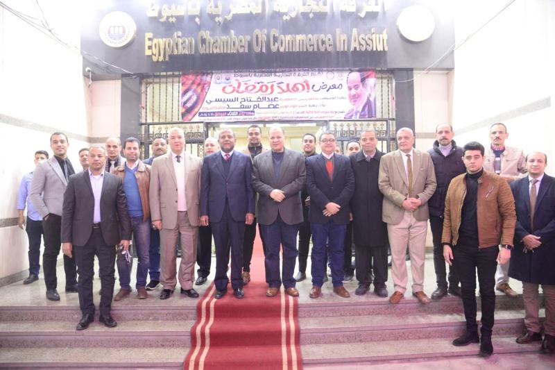 محافظ أسيوط 