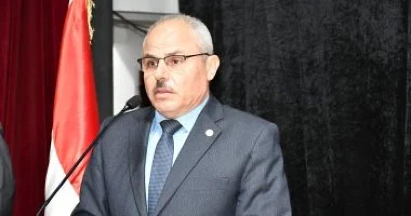 ناصر مندور رئيس جامعة قناة السويس